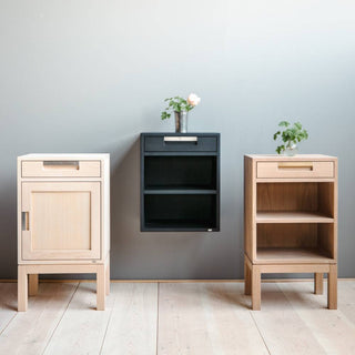 Klinte sängbord - med lucka | Sängbord | G.A.D