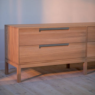 Djupvik byrå, låg | Bureau | G.A.D