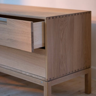 Djupvik byrå, låg | Bureau | G.A.D